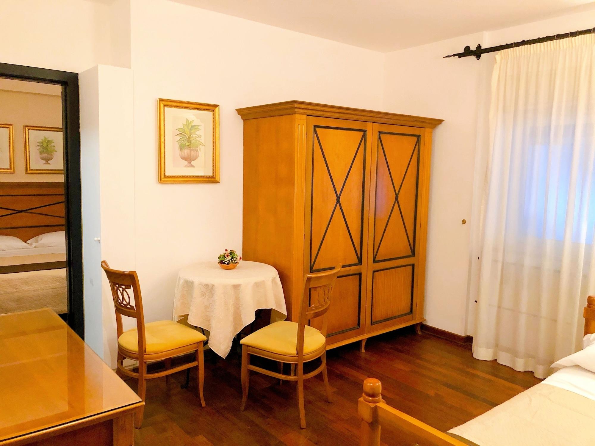 Hotel Florio Opera Palermo Central Екстер'єр фото