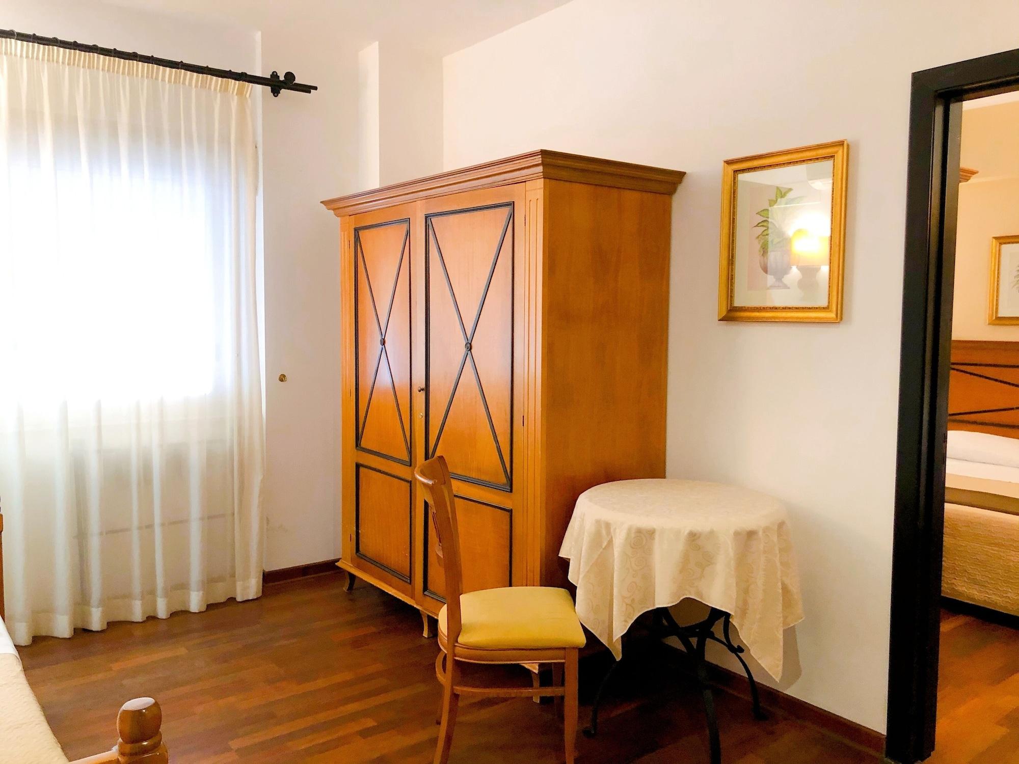 Hotel Florio Opera Palermo Central Екстер'єр фото