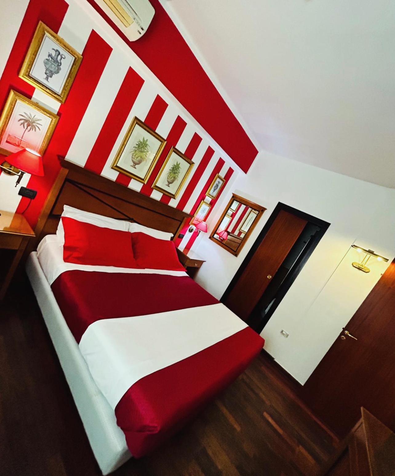 Hotel Florio Opera Palermo Central Екстер'єр фото
