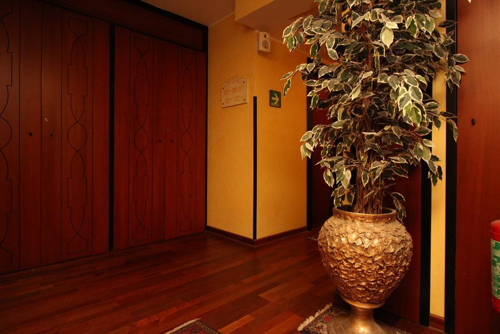 Hotel Florio Opera Palermo Central Екстер'єр фото